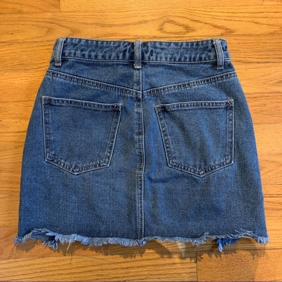 Forever 21 Denim Skirt - Picture 3 of 3